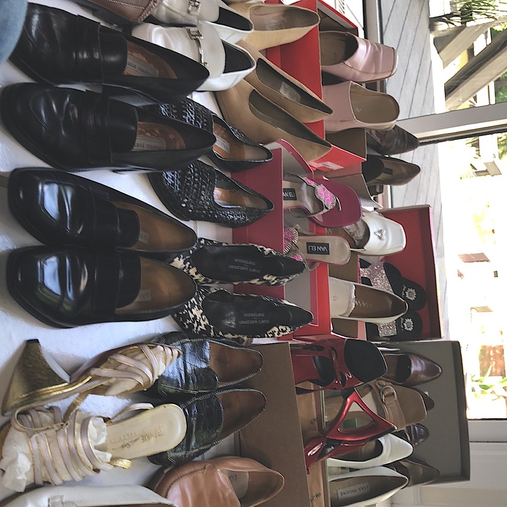 Women’s designer shoe bundle! size 8.5 - Picture 9 of 9